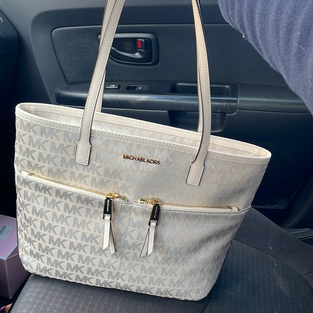 Michael Kors Kempton Pocket tote